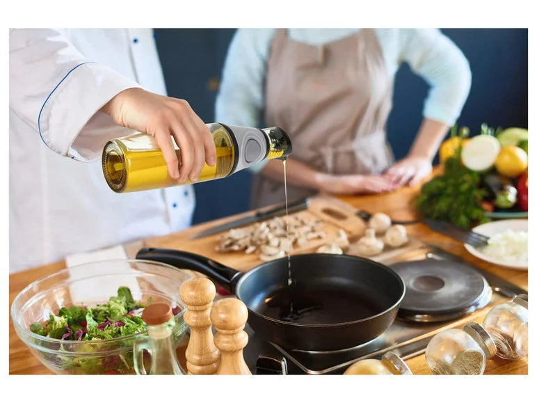 GOURMETmaxx Oil dispenser with dosing aid and scale